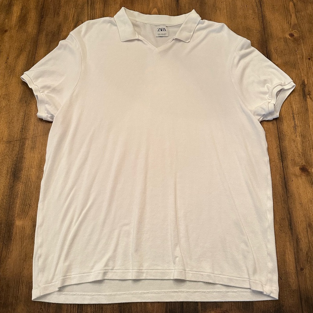 Zara Men’s Soft Collared Shirt